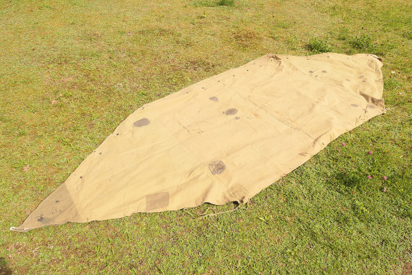 US Zeltbahn shelter Zeltplane tent half 1944 - beschädigt