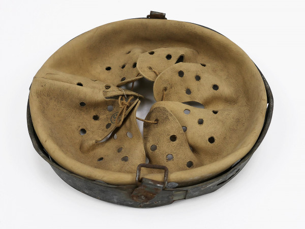 #180/ Wehrmacht Stahlhelm Helmfutter ANTIK Innenausstattung M35 M40 M42 (57/64) B&C 1943
