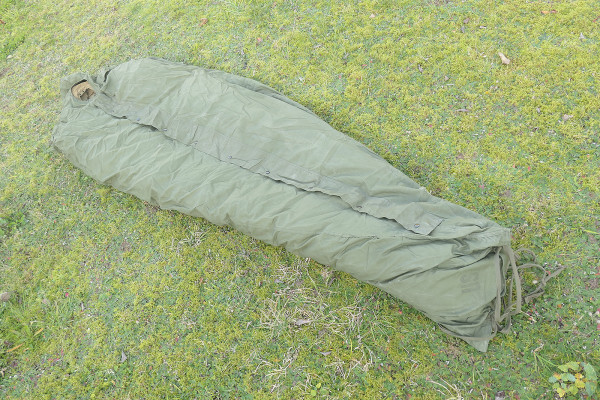 #2 US Army M-1949 Sleeping Bag Mountain Daunen Schlafsack + Cover + Bags