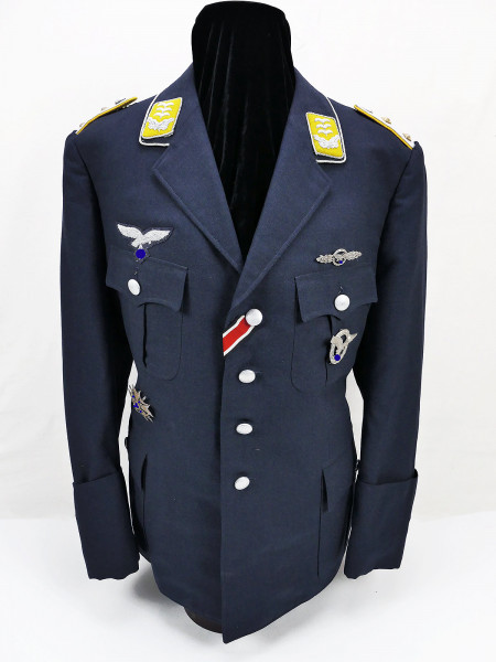 Luftwaffe Offiziers Viertaschenrock Fallschirmjäger Flieger Uniform aus Museumsauflösung