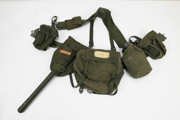 #3 US ARMY Korea Vietnam Sturmgepäck Koppel Klappspaten Feldflasche Pouches Buttpack