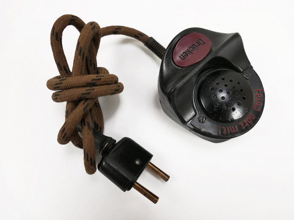 Wehrmacht Original Handmikrofon " Feind hört mit " Funker Funkgerät mit Abnahme