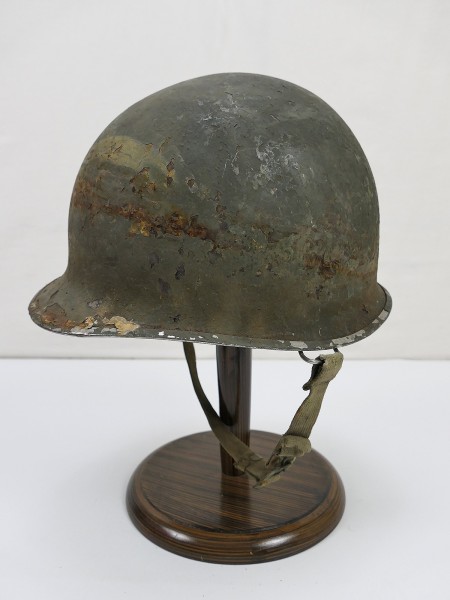 Original US Army WW2 M1 Stahlhelm Helm Glocke vorne gebördelt mit Fiber Liner