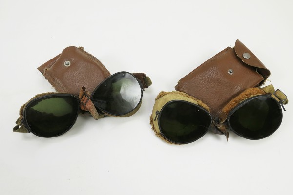 2x US ARMY WW2 Ski + Mountain Trooper Goggles - Gebirgsjäger Brille in Etui