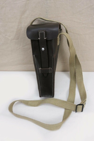 Wehrmacht Tasche Leder für Gewehrgranatgerät K98 mit Trageriemen