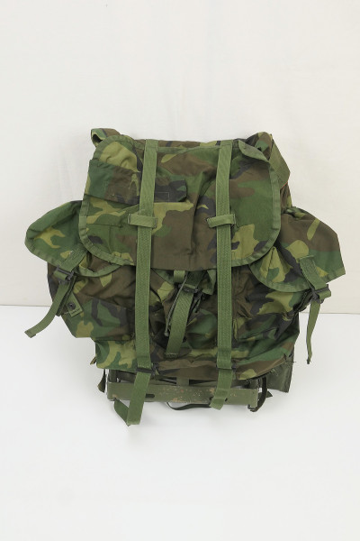 US Army Alice Field Pack Combat Nylon LC-1 Rucksack m. Metallgestell / Frame Small