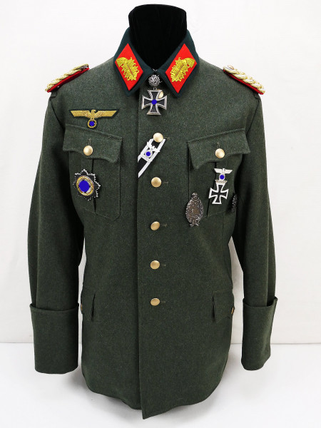 Wehrmacht M36 Uniform Feldbluse General Gr.52 mit Ritterkreuz + DKG voll effektiert