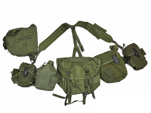 US Army Vietnam Sturmgepäck Belt Set Nylon Buttpack Magazintasche Feldflasche TYP ALICE