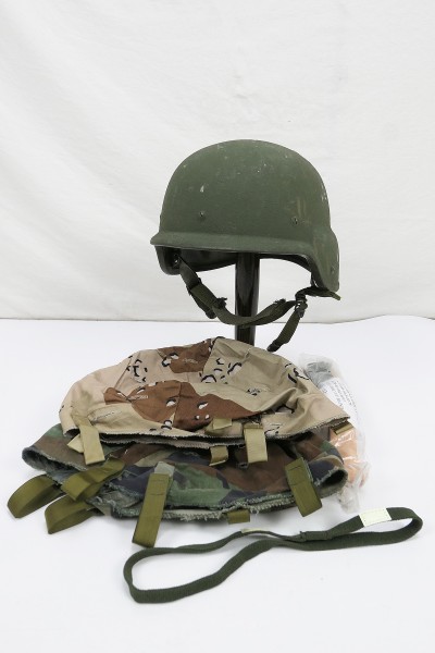 #27 US ARMY PASGT Gefechtshelm Original Combat Helm Gr. Small mit 2x Helmbezug